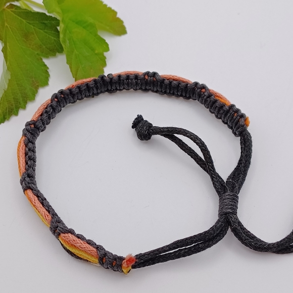 ✨️Cotton Cord Bracelet - Picture 2 of 4